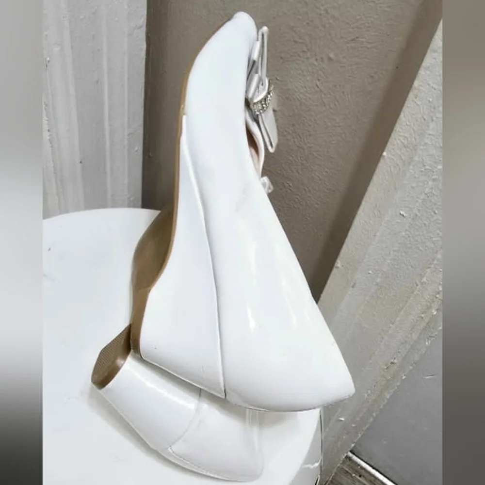 Open Toe Wedge Heels Girls Off white Satin Bow Shoe Size 3🌴✌️